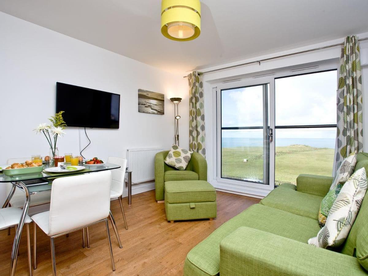 17 Astor Court Apartment New Quay Exterior foto